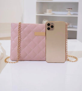 PINK CLUTCH